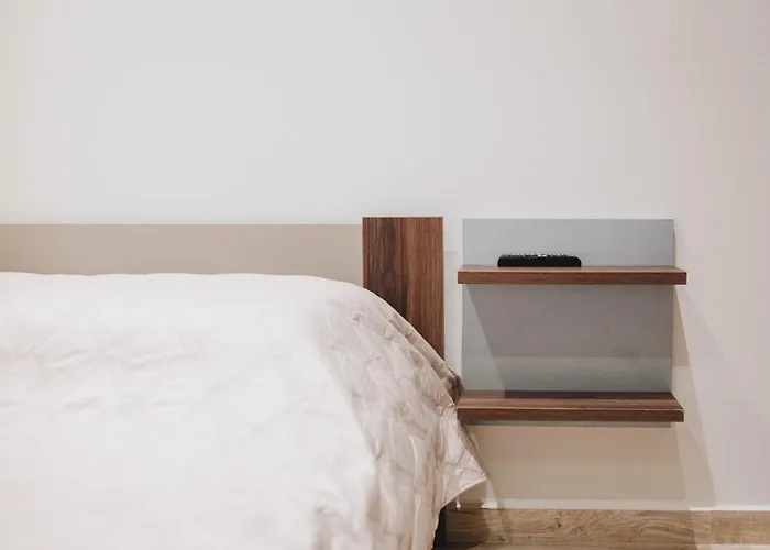 Niotis House - Elegance & Comfort In The