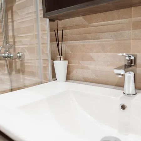 Niotis House - Elegance & Comfort In The Appartement *